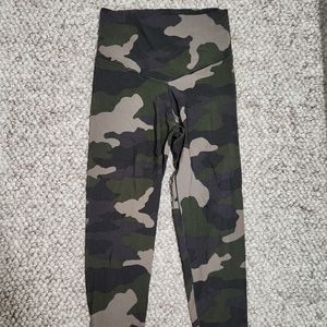 AERIE buttery soft tights